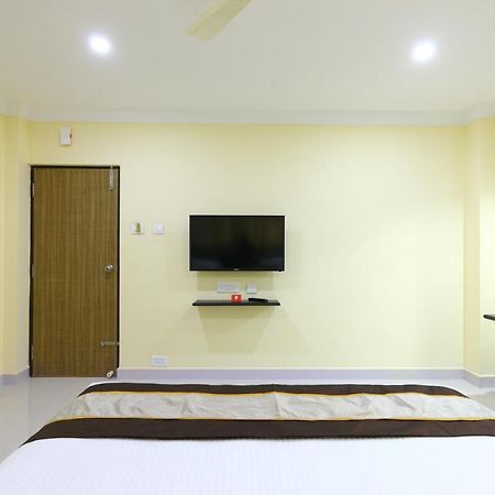 Salbala Inn - Near Alrport Chennai Exterior foto